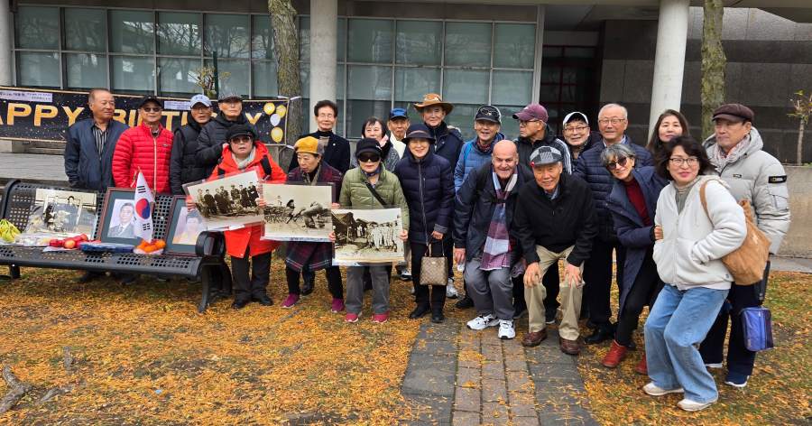 토론토 노스욕  ‘박정희 대통령 탄신 108주년 기념행사' 성료 - CKNNews 이미지